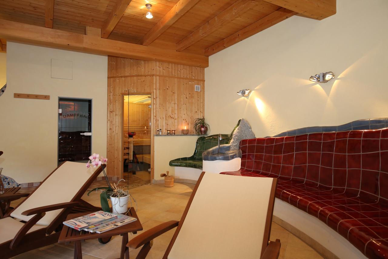 Gasthof - Landhotel Ernst Untermuhl Eksteriør billede