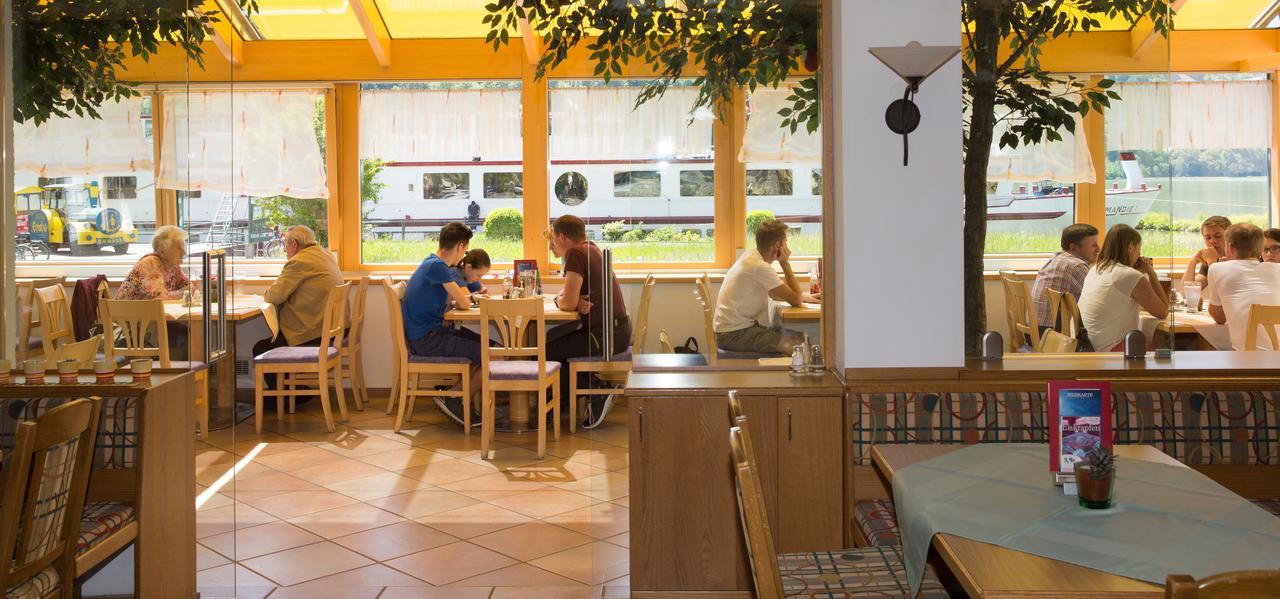 Gasthof - Landhotel Ernst Untermuhl Eksteriør billede
